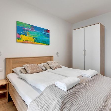 Apartament Nadmorskie Spektrum & Parking Gdaňsk Exteriér fotografie