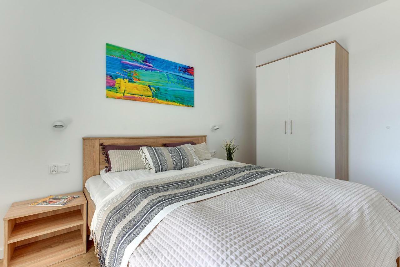 Apartament Nadmorskie Spektrum & Parking Gdaňsk Exteriér fotografie